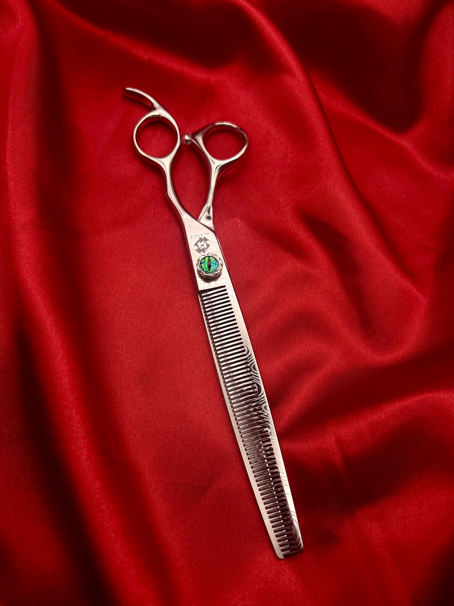 The Dragon 8" Thinner